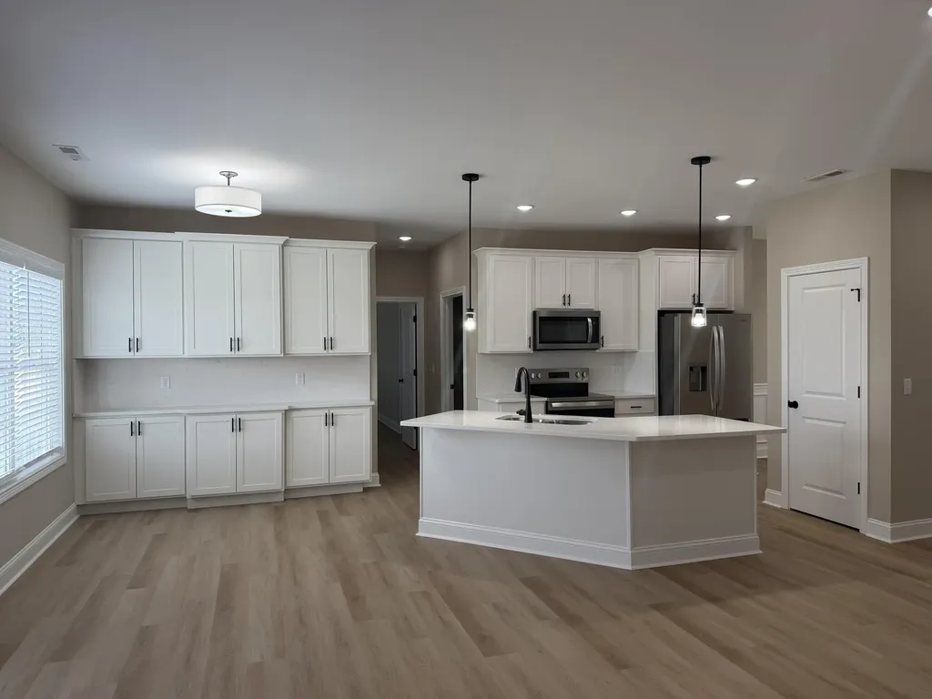 226 Navajo Drive Richmond KY 40475