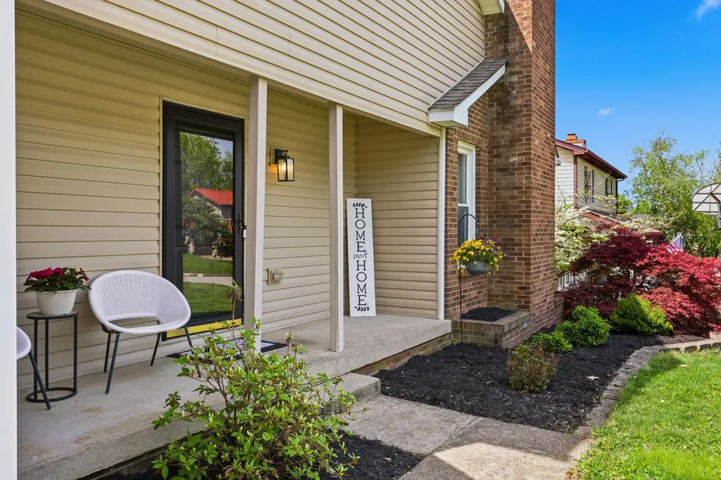 114 Applegrove Drive Nicholasville KY 40356