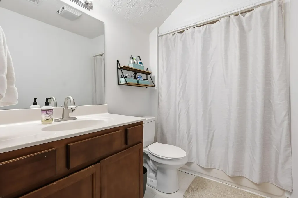 114 Applegrove Drive Nicholasville KY 40356
