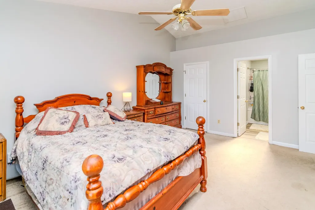 2924 Trailside Drive Lexington KY 40511