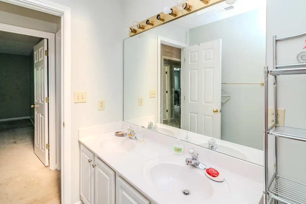 2924 Trailside Drive Lexington KY 40511