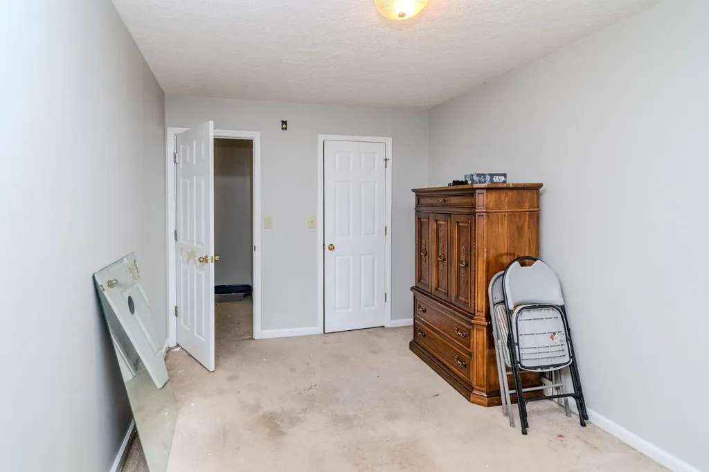 2924 Trailside Drive Lexington KY 40511