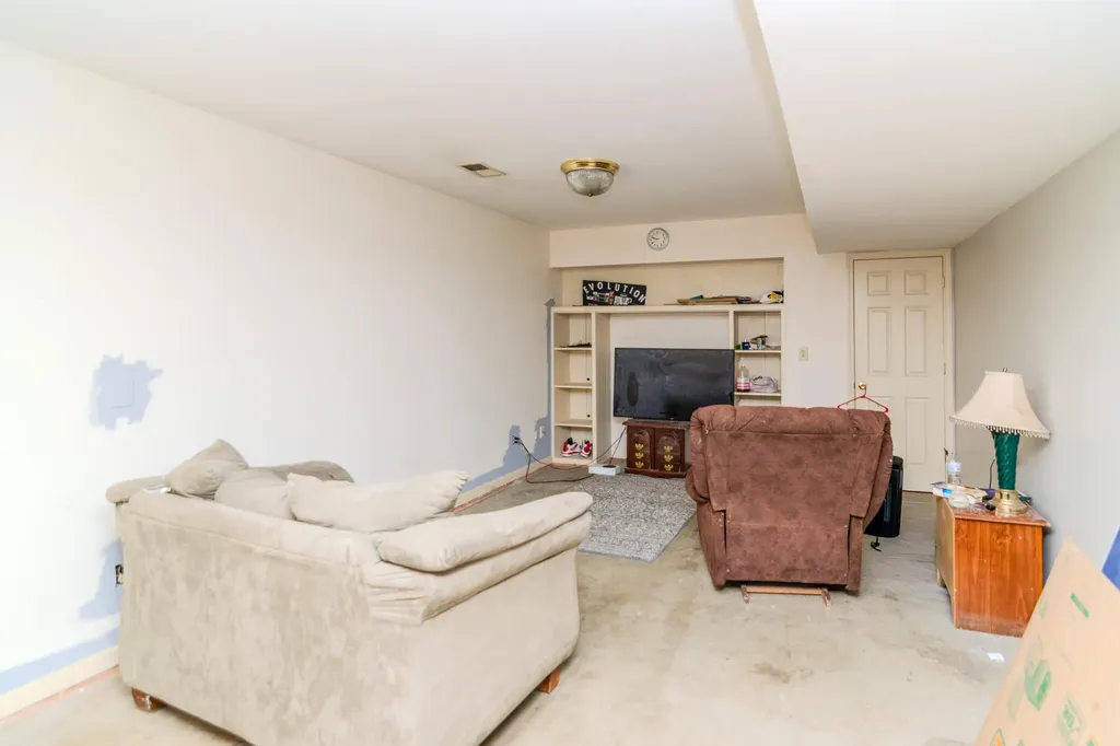 2924 Trailside Drive Lexington KY 40511