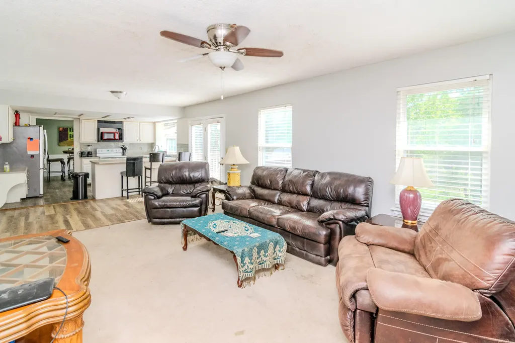 2924 Trailside Drive Lexington KY 40511
