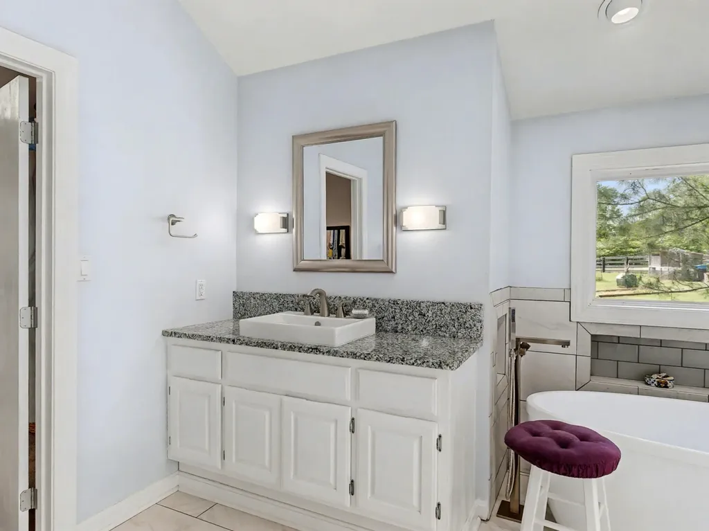 172 Hebron Road Shelbyville KY 40065