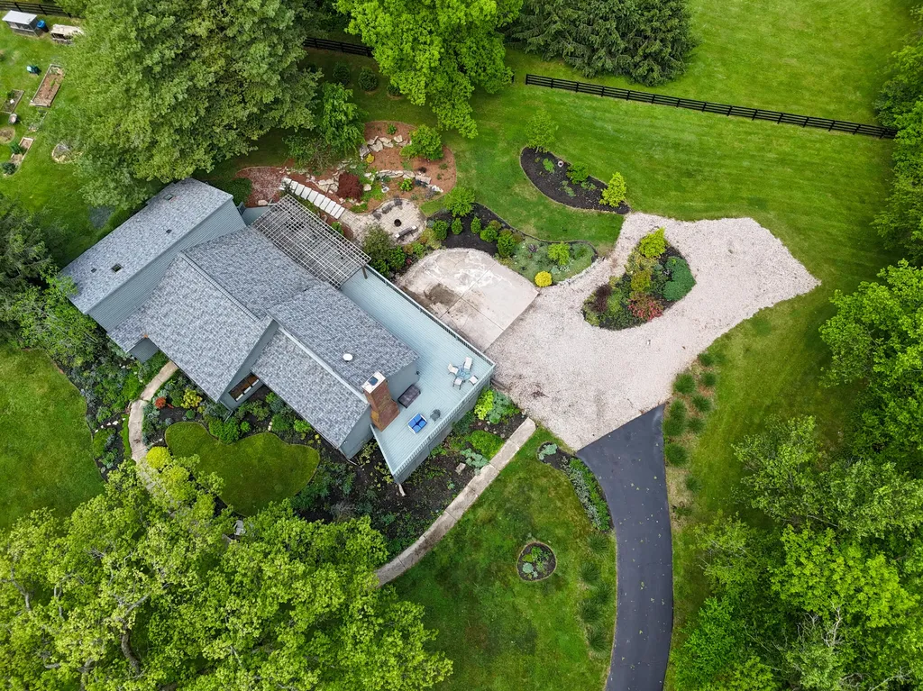 172 Hebron Road Shelbyville KY 40065