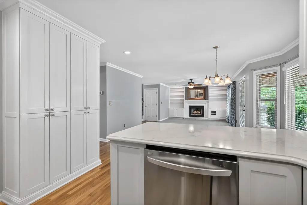1377 Glenview Drive Lexington KY 40514