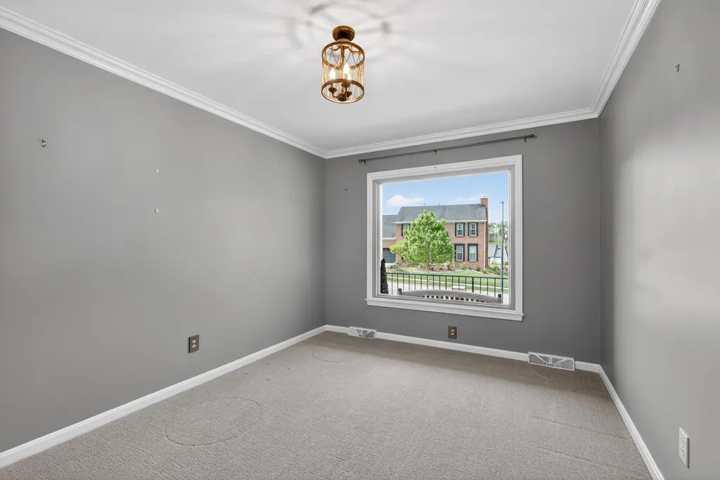 1377 Glenview Drive Lexington KY 40514