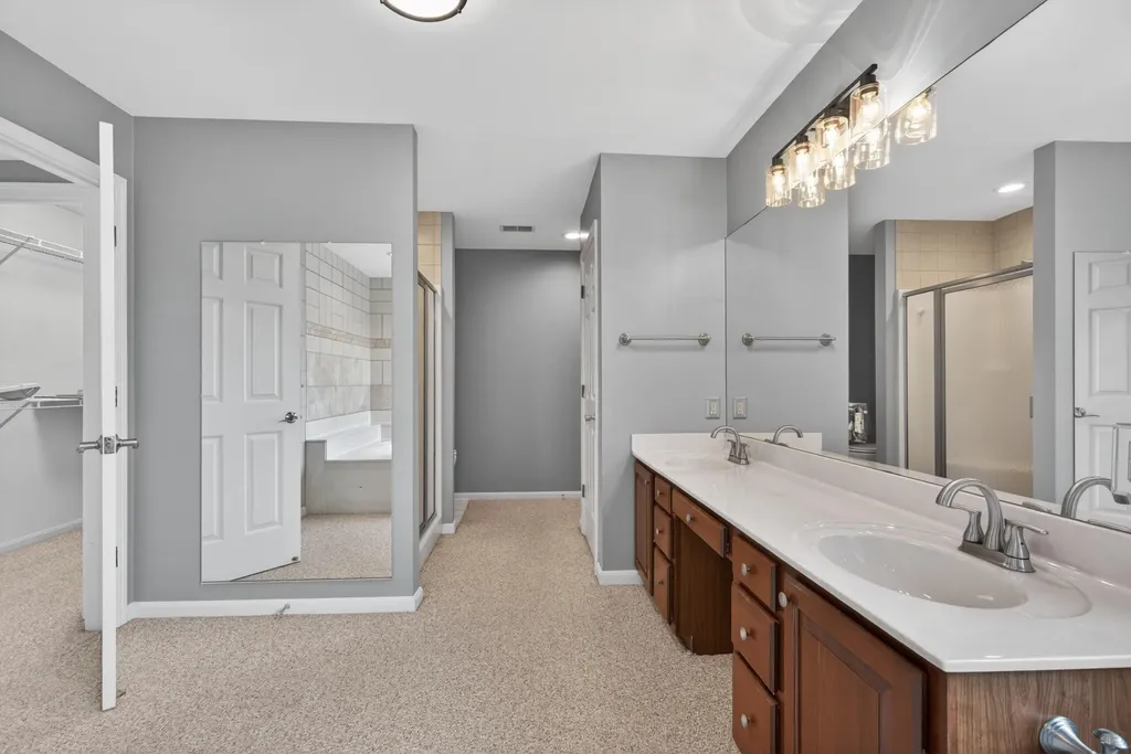 1377 Glenview Drive Lexington KY 40514