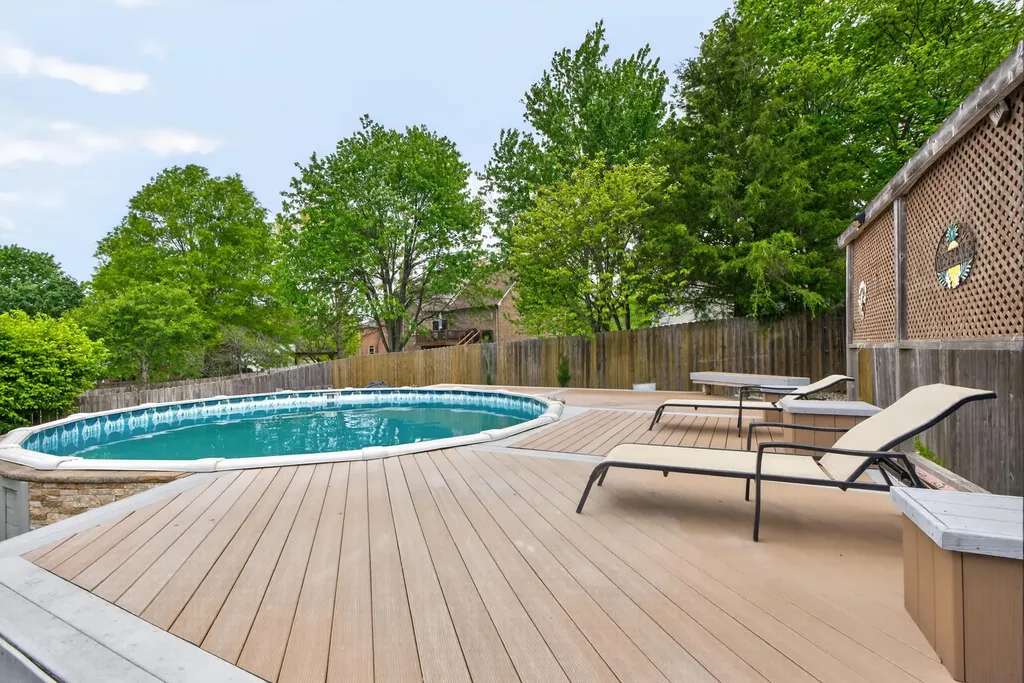 1377 Glenview Drive Lexington KY 40514