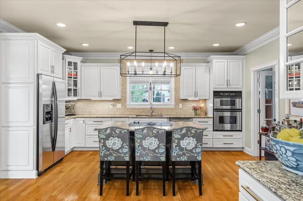 2456 Franks Way Lexington KY 40509