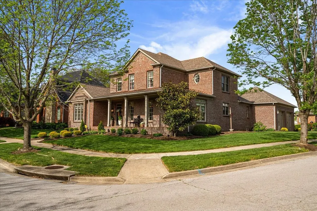 2456 Franks Way Lexington KY 40509