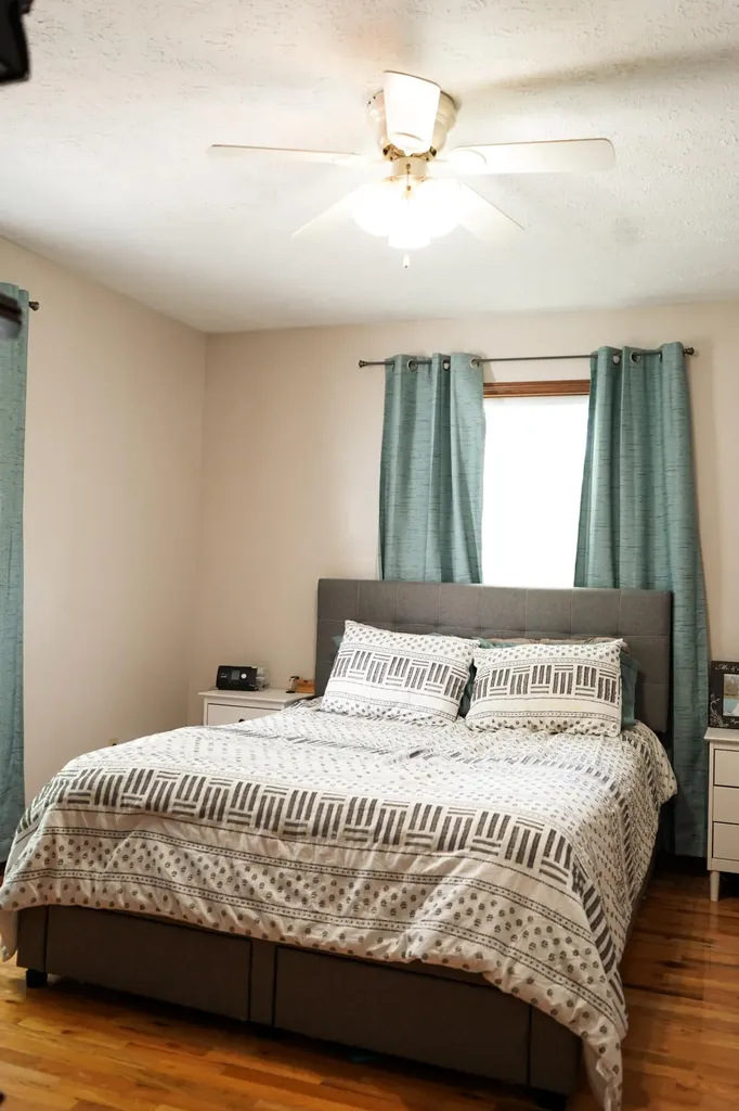 25 Dawn Morehead KY 40351