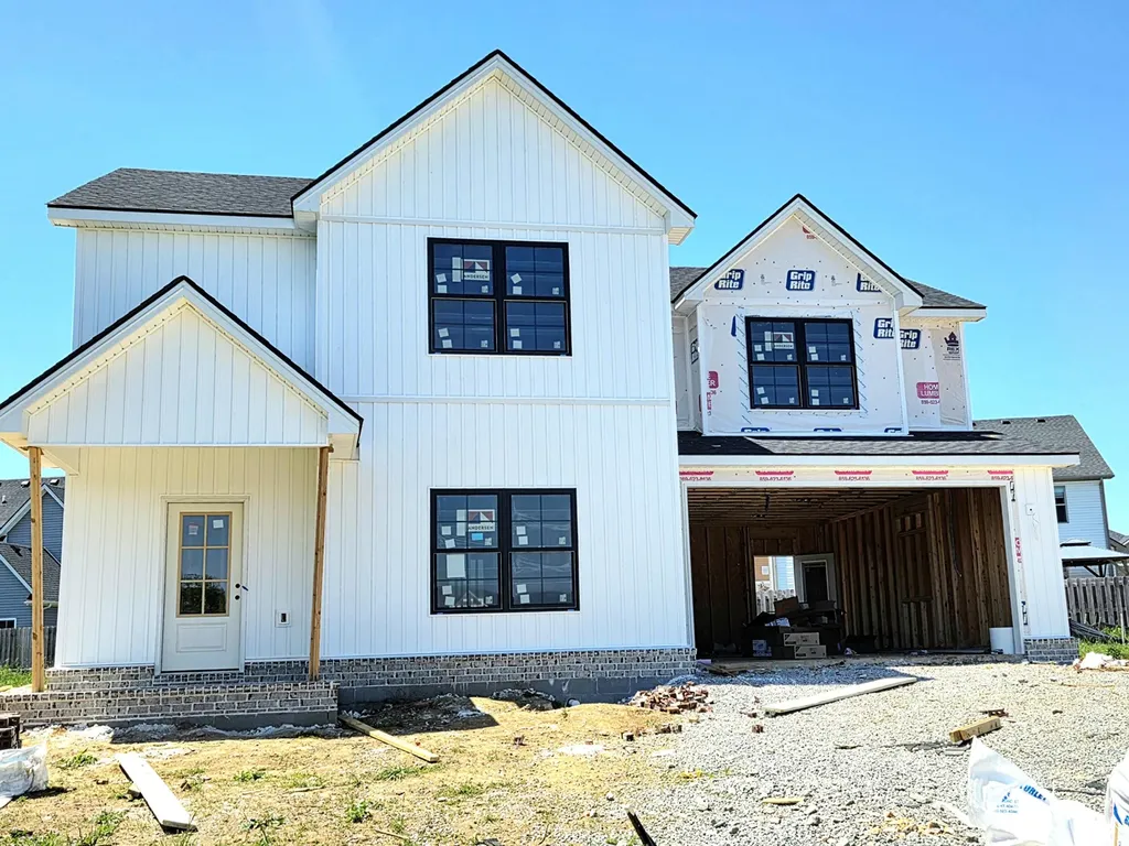 140 Patchen Drive Nicholasville KY 40356