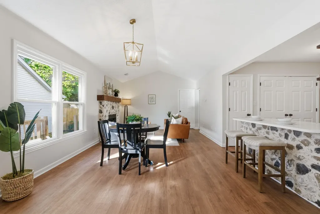 629 Attingham Court Lexington KY 40517