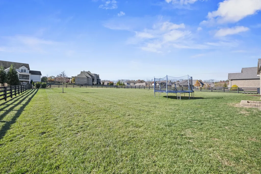 606 Old Coach Road Nicholasville KY 40356