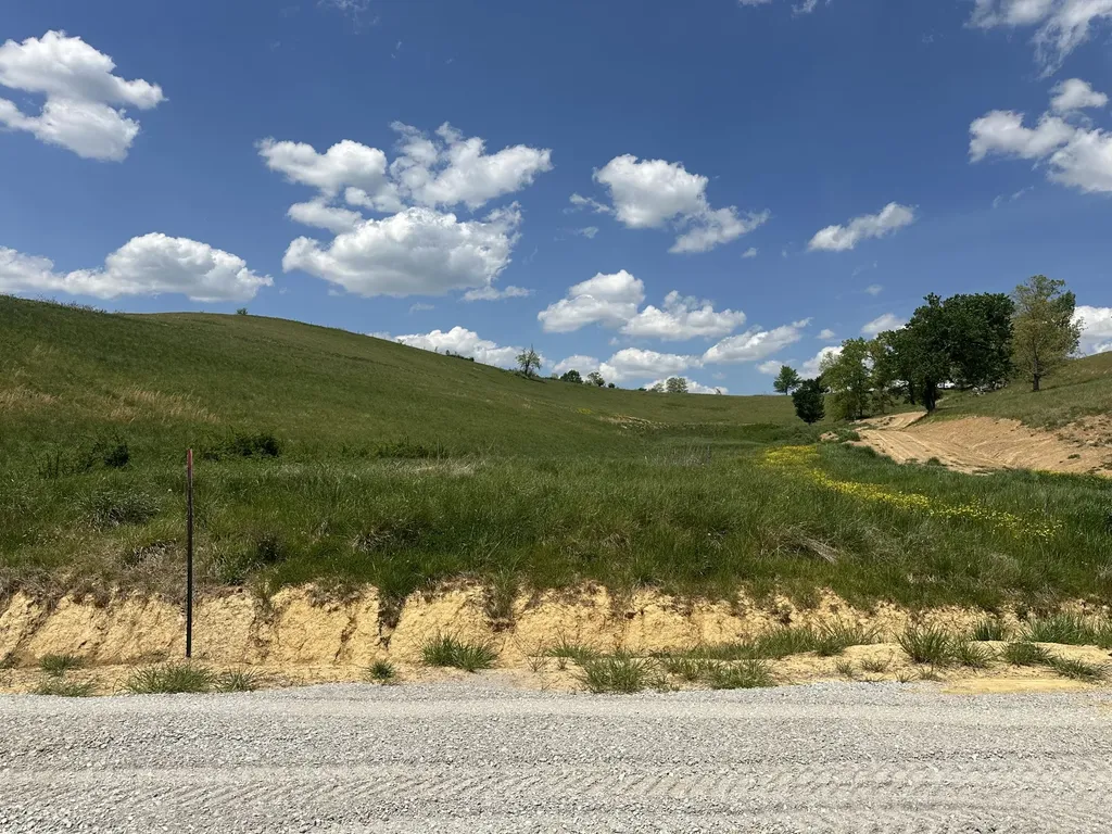 1072 Pittsburg London KY 40741