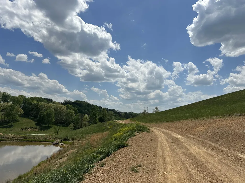 1072 Pittsburg London KY 40741