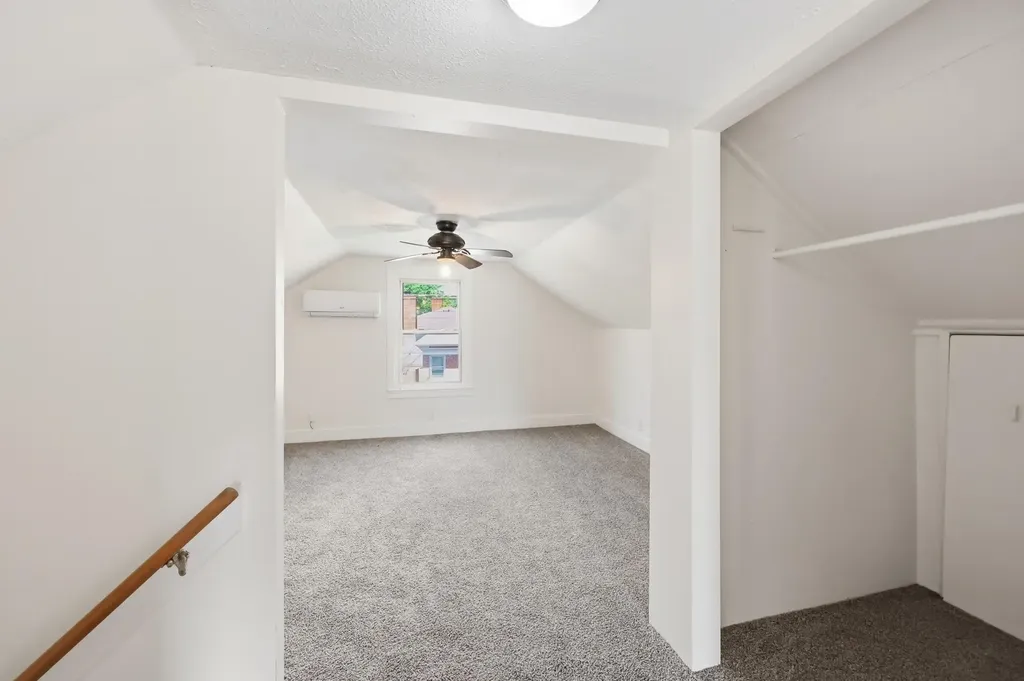 114 Pin Oak Drive Lexington KY 40503