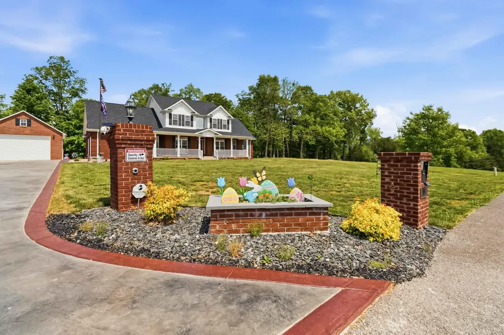 775 Cedar Pointe Drive Somerset KY 42501