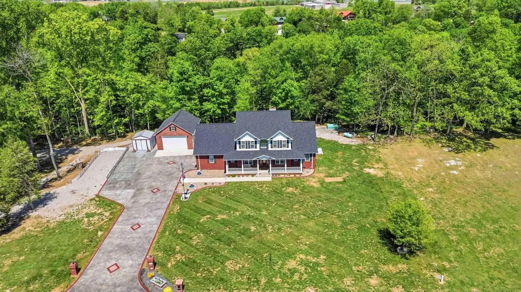 775 Cedar Pointe Drive Somerset KY 42501
