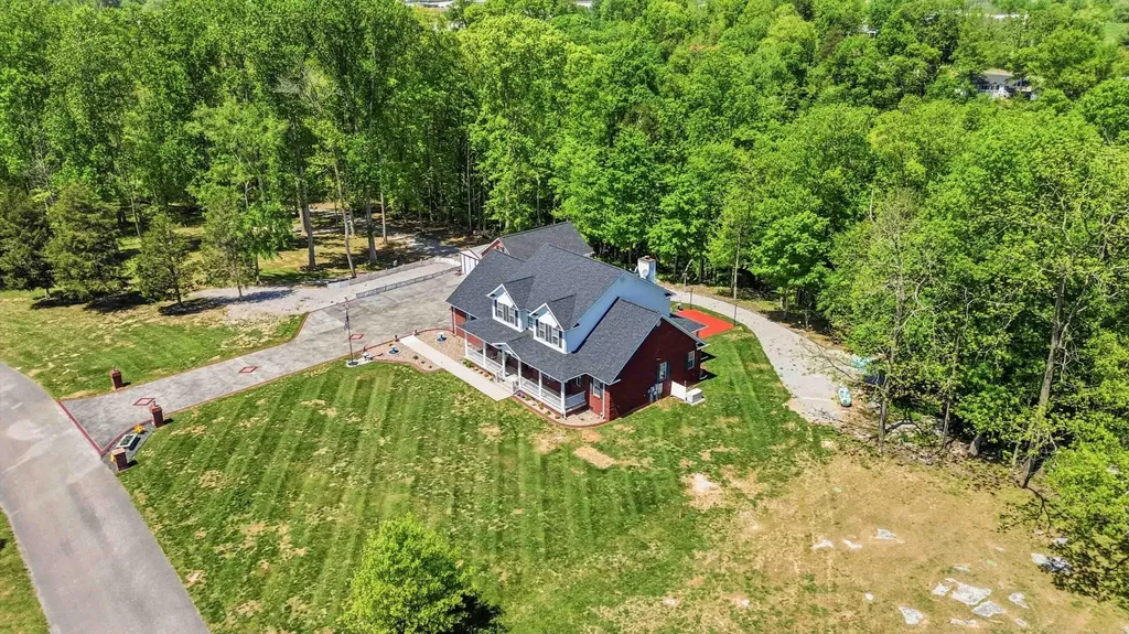 775 Cedar Pointe Drive Somerset KY 42501