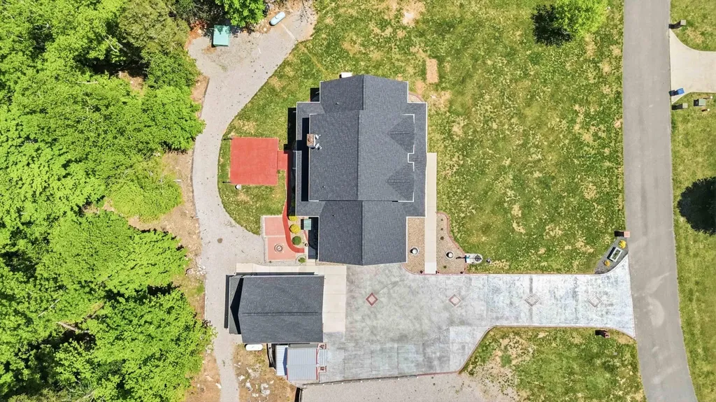 775 Cedar Pointe Drive Somerset KY 42501