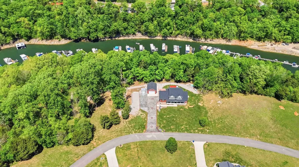 775 Cedar Pointe Drive Somerset KY 42501
