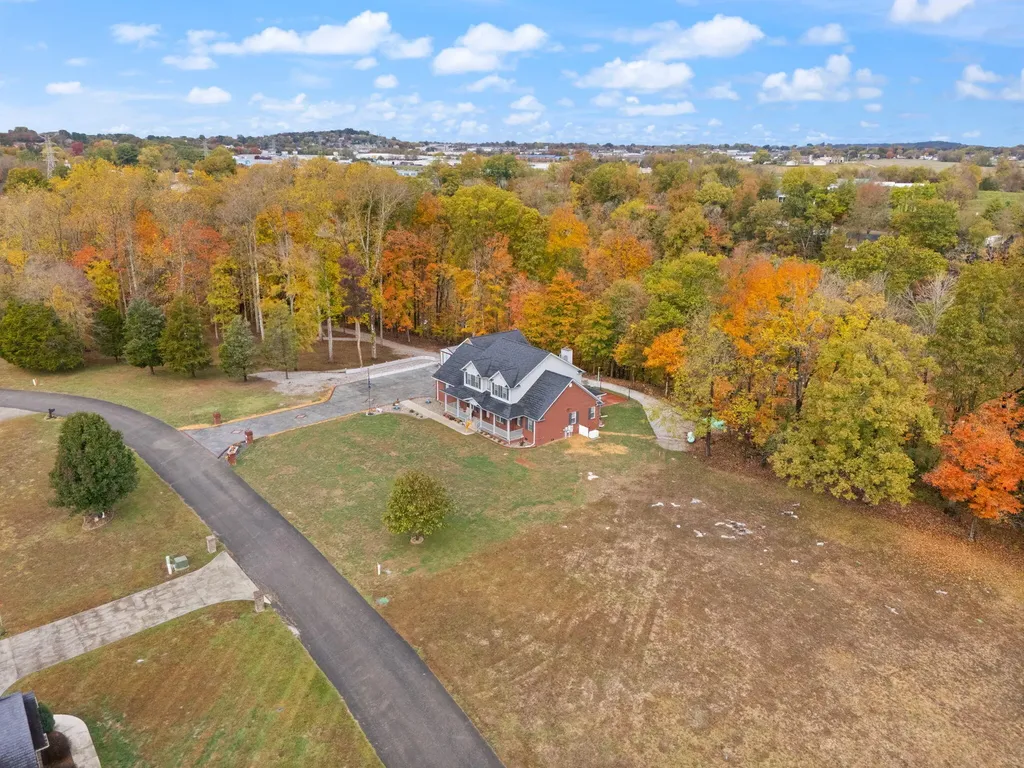 775 Cedar Pointe Drive Somerset KY 42501