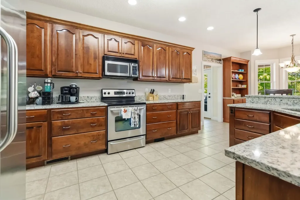 775 Cedar Pointe Drive Somerset KY 42501