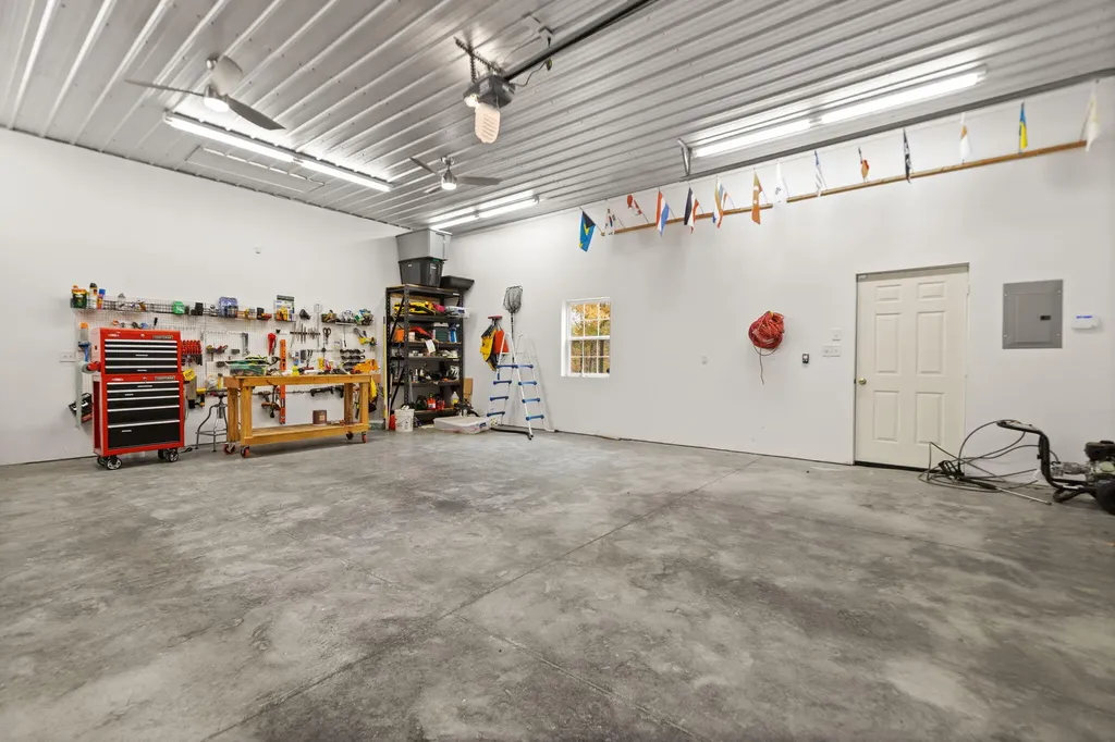 775 Cedar Pointe Drive Somerset KY 42501