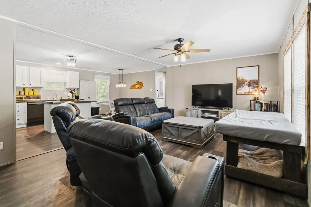 15 Spring Valley Drive Somerset KY 42501