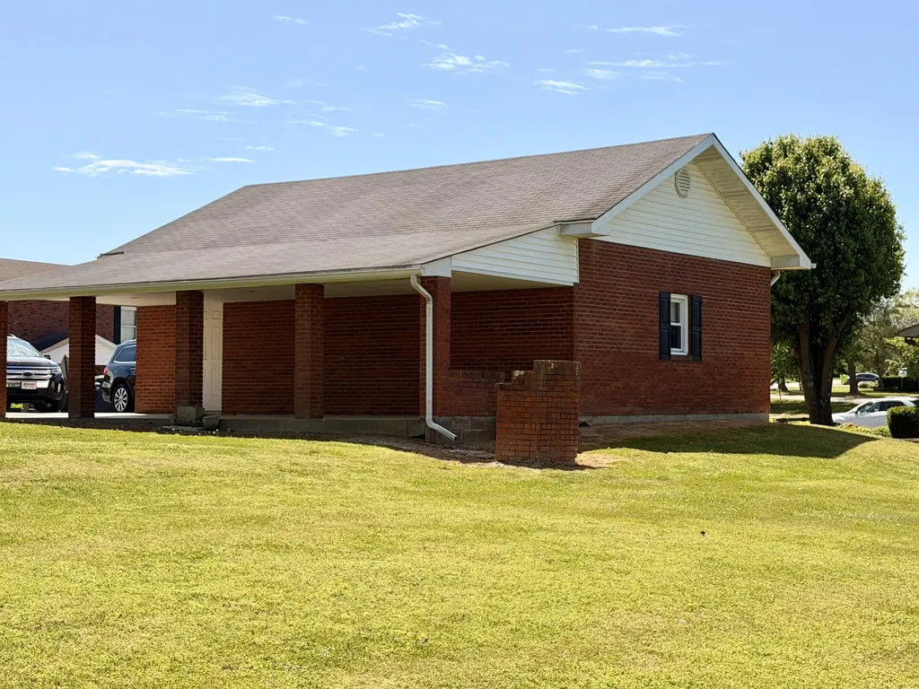 324 Hicks Lane London KY 40744