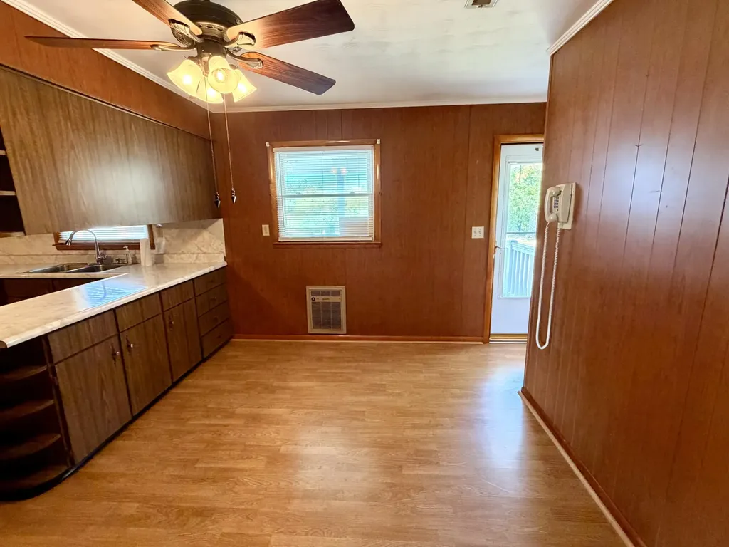 324 Hicks Lane London KY 40744