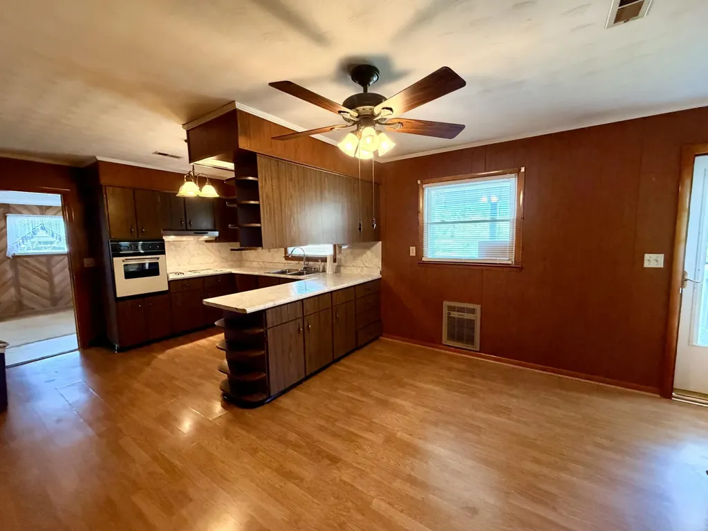324 Hicks Lane London KY 40744