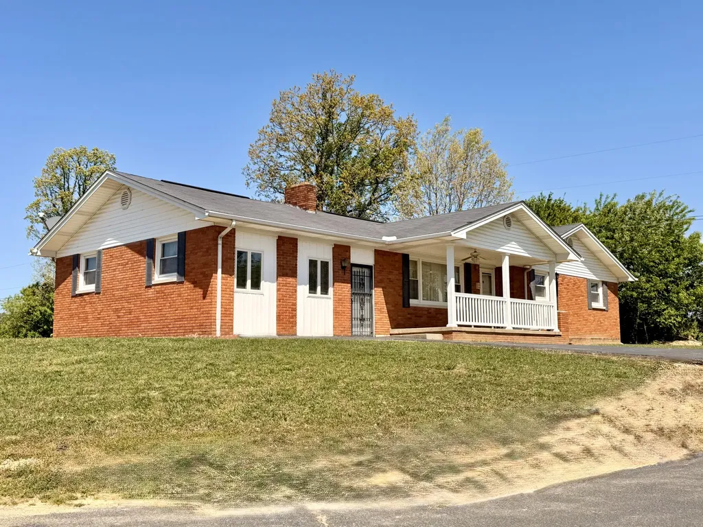 324 Hicks Lane London KY 40744