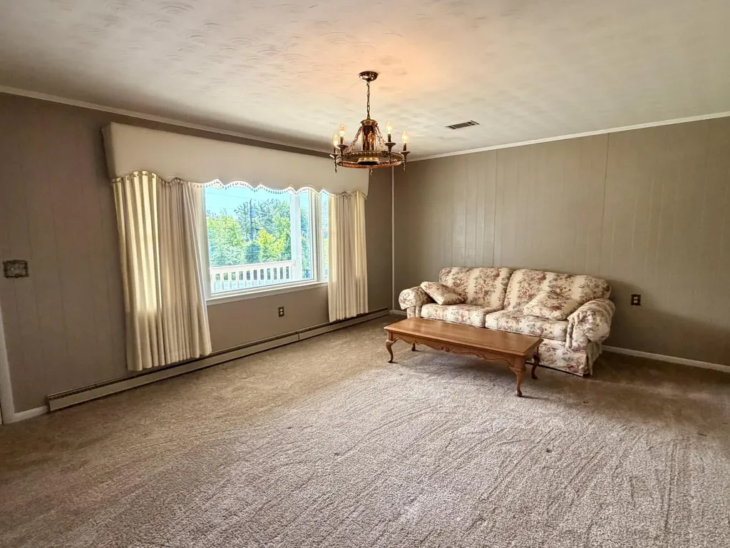 324 Hicks Lane London KY 40744