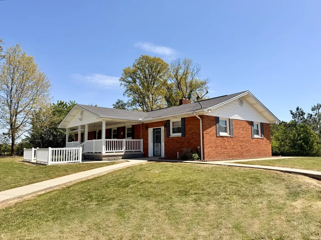 324 Hicks Lane London KY 40744