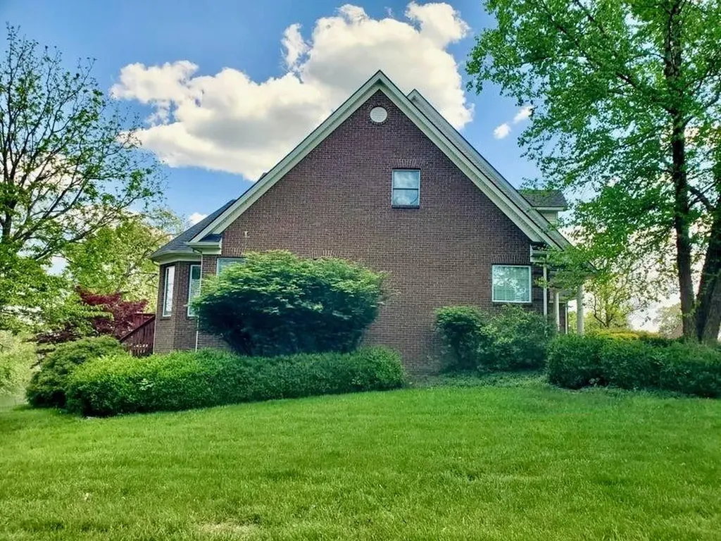 115 Bold Bidder Drive Georgetown KY 40324