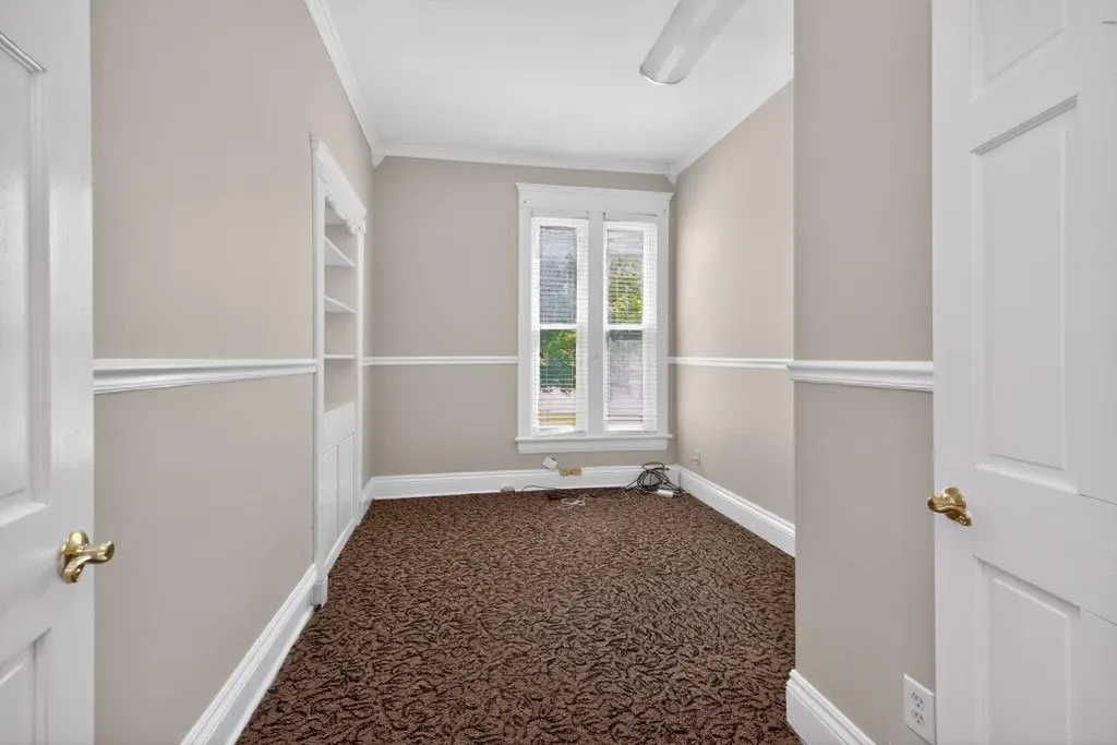 382 S Main Street Winchester KY 40391