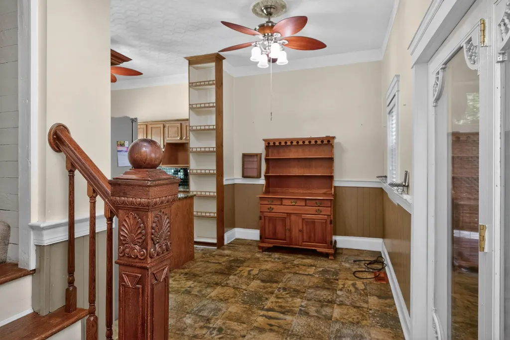 382 S Main Street Winchester KY 40391