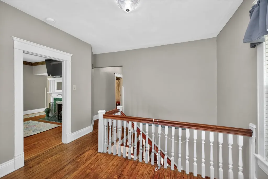 382 S Main Street Winchester KY 40391