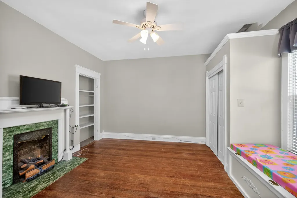 382 S Main Street Winchester KY 40391