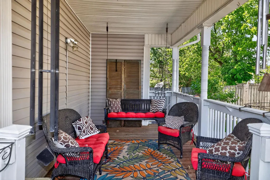 382 S Main Street Winchester KY 40391