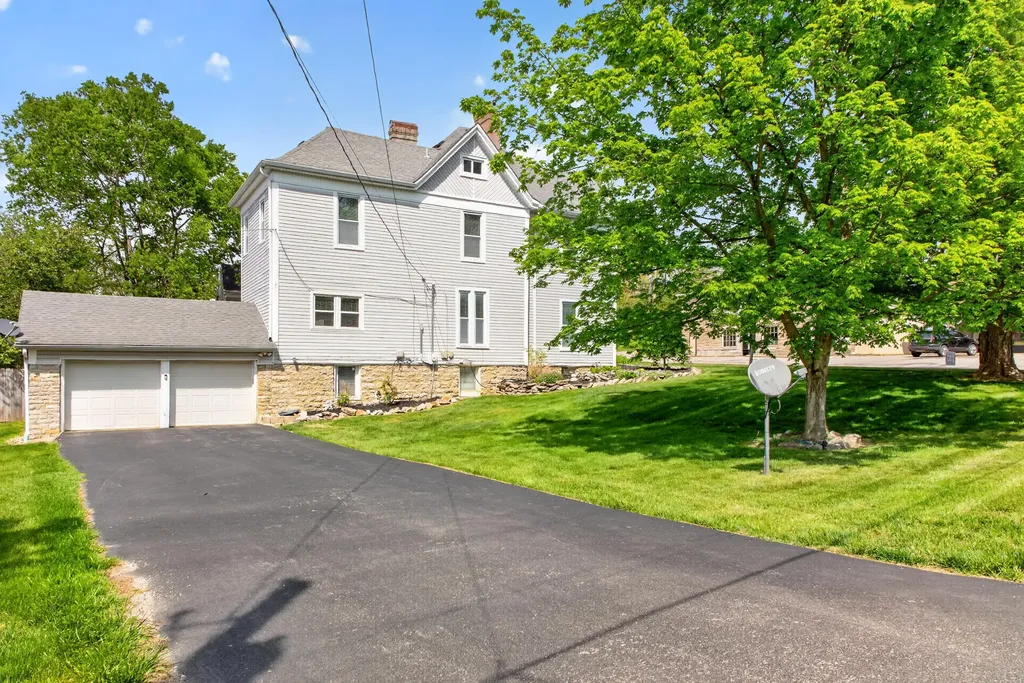 382 S Main Street Winchester KY 40391