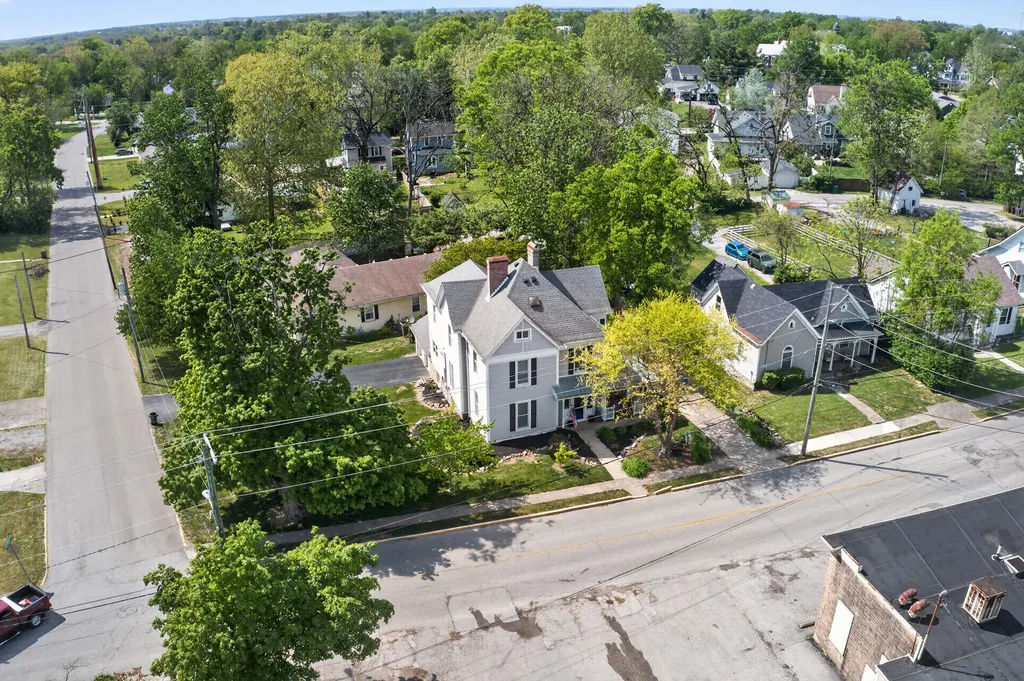382 S Main Street Winchester KY 40391