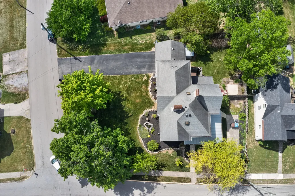 382 S Main Street Winchester KY 40391
