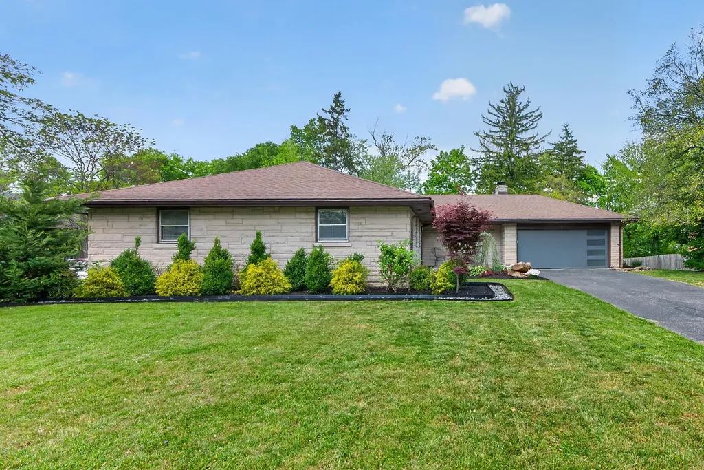 653 Beth Lane Lexington KY 40503