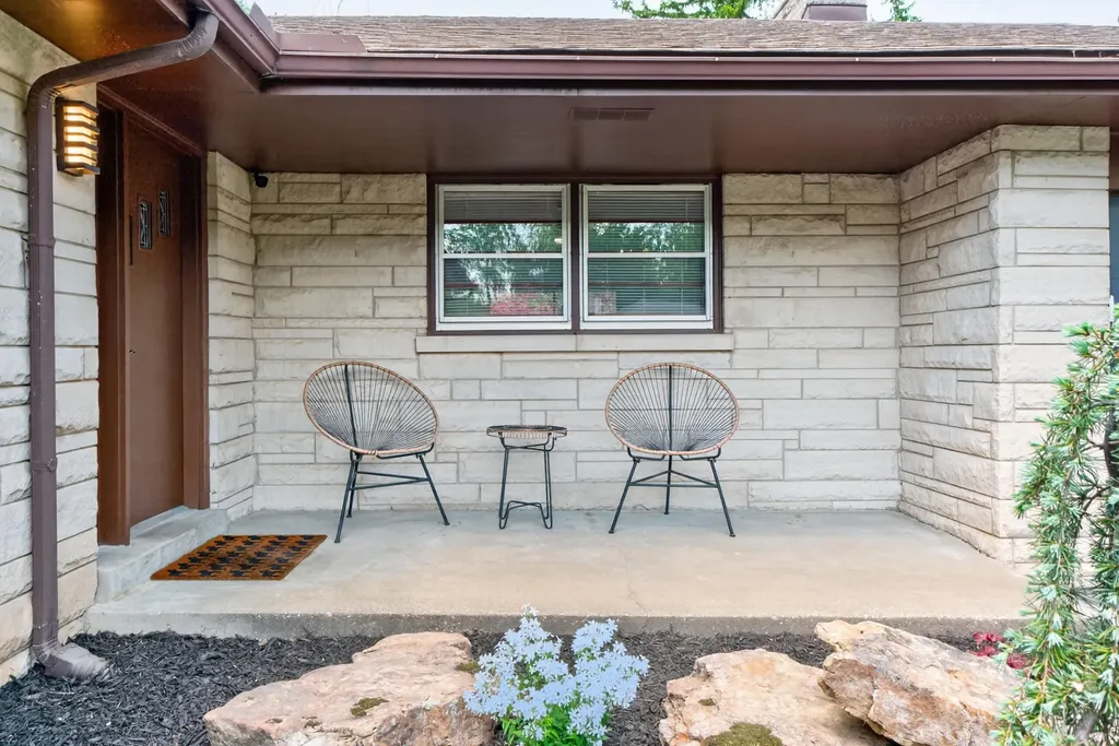 653 Beth Lane Lexington KY 40503