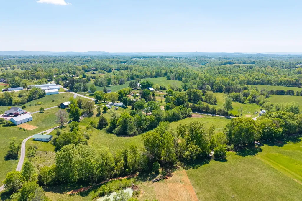 5406 Wisdom Dock Road Albany KY 42602